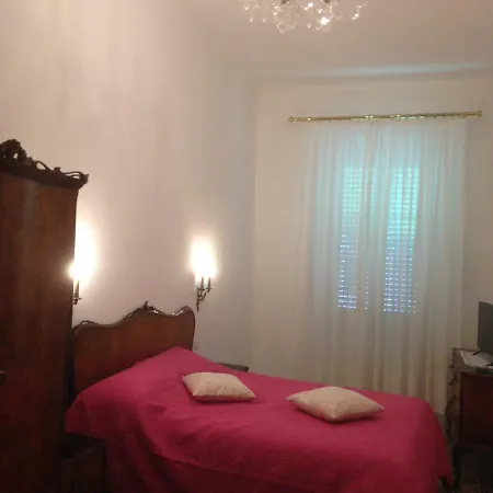 בית הארחה Raggio Di Sole לוקה